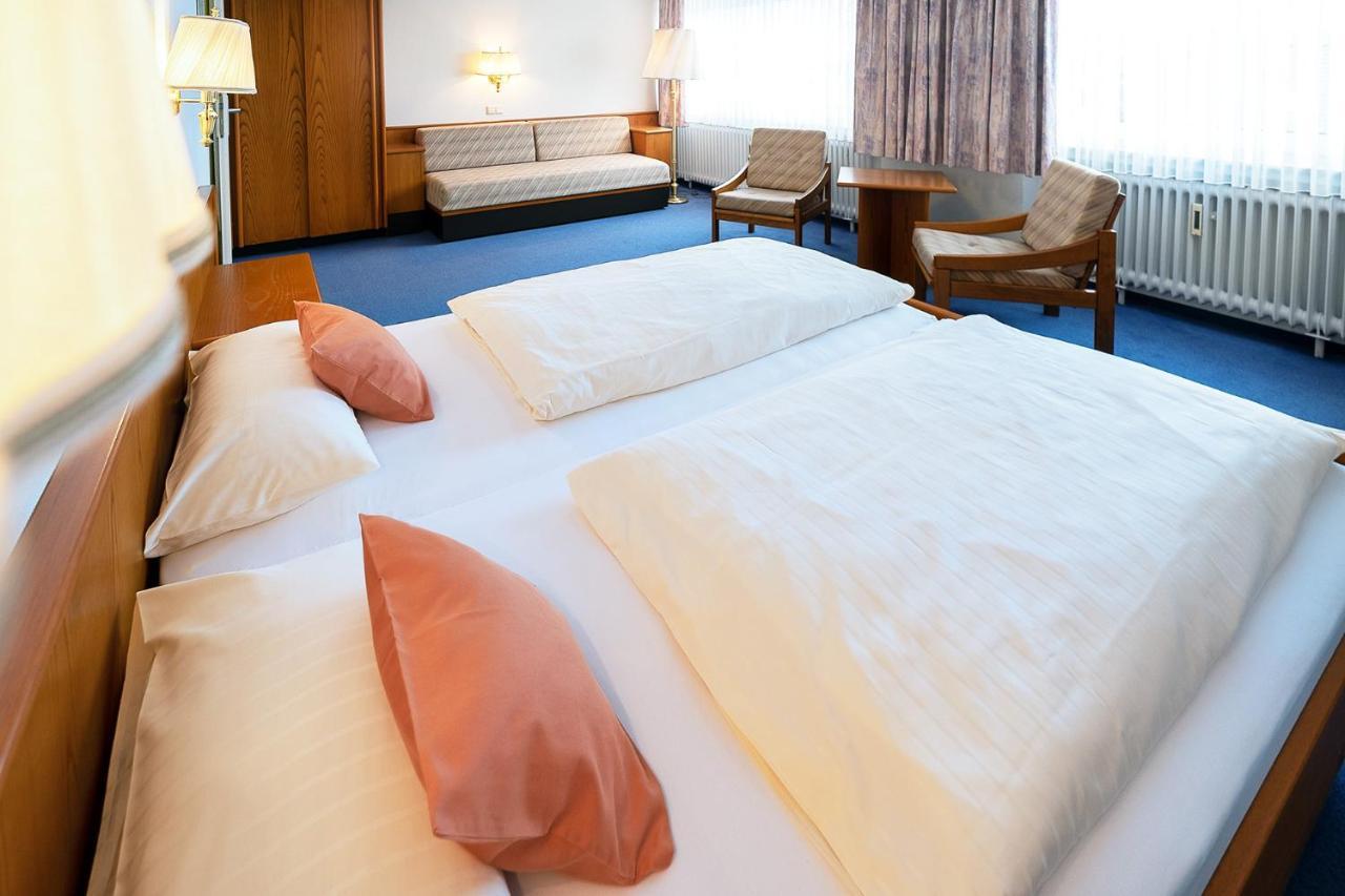 Hotel Am Steinberg هيلدسهايم المظهر الخارجي الصورة